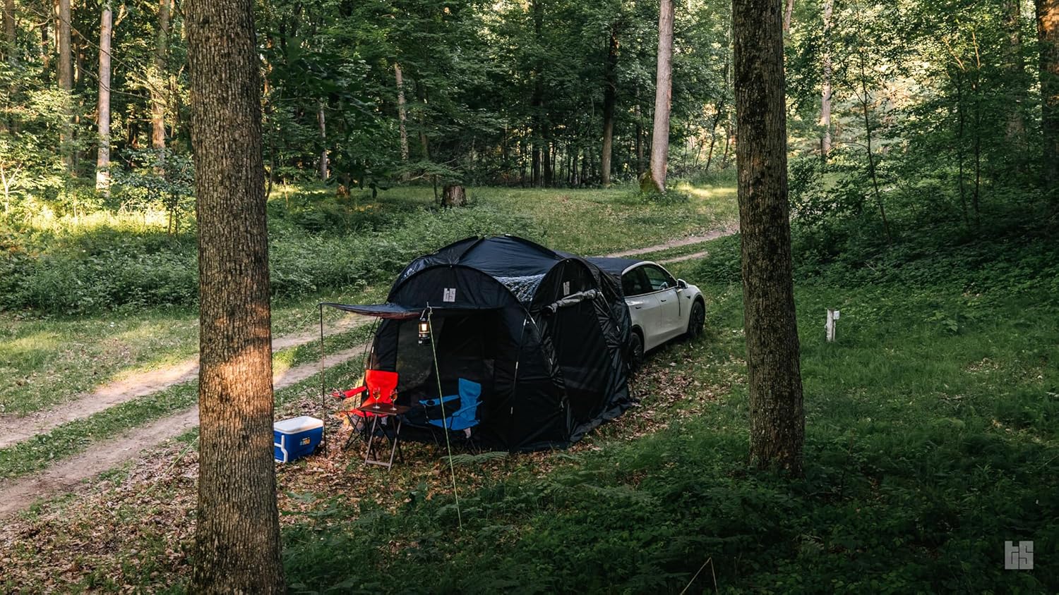 .Com Camping Tent Gen 2 for Tesla Model Y – the Ultimate Camping Experience!